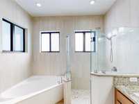 House 2133646596