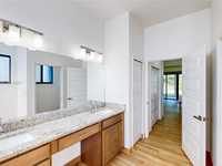 House 2133646598