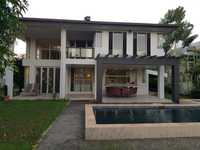 House 2130510711