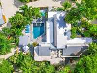 House 2142550179