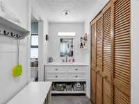 House 2142550388
