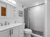 House 2142550390