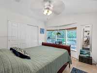 House 2142550445