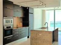 House 2464961943