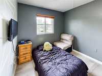 House 2145309460
