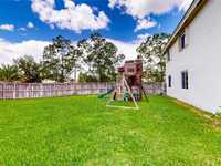House 2145309542