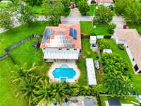 House 2145309576