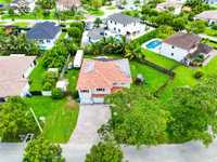 House 2145309604