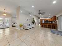 House 2204224953