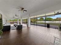 House 2204224974