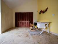 House 2170695900