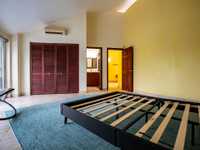 House 2170695915