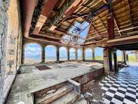 House 2751966956