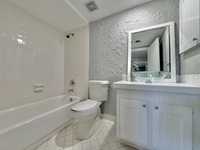 House 2359670533