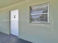 House 2359670544