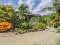 House 2871904440