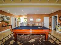 House 2871905321