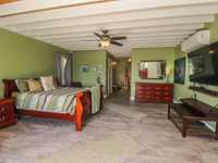 House 2871905495