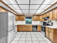 House 2393643549