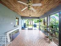 House 2393643600