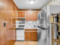 House 2393643633