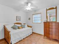 House 2393643638