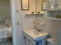 House 2324449911