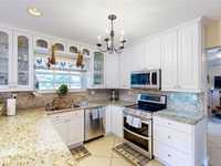 House 2201189528