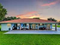 House 2201189462