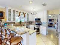 House 2201189541