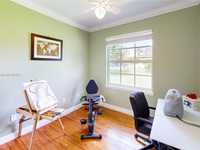 House 2201189570