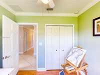 House 2201189574