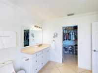 House 2201189610