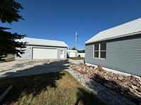 House 2216882177