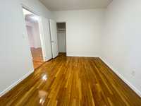 House 2230044476