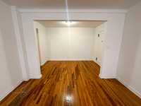 House 2220025692
