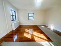 House 2220026936