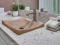 House 2277457953