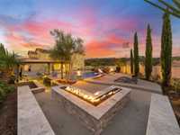 House 2223409552