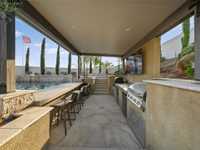 House 2223409574