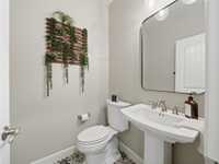 House 2223409587
