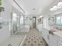 House 2223409621