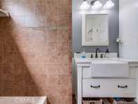 House 2225133440