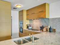 House 2229081406