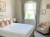 House 2230651768
