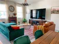 House 2230651804