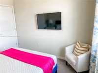 House 2230651749