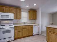 House 2258448571