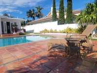 House 2250919956