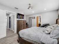 House 2494798995